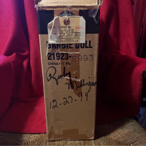 NEW/MIB/NRF 1998 40th ANNIVERSARY CRYSTAL JUBILEE BARBIE PERFECT CONDITION!! - Picture 9 of 11